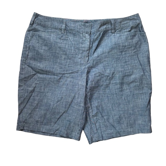 Women’s Lands’ End Mid-Rise Chambray Cotton Shorts Blue Size 18W - Picture 1 of 7